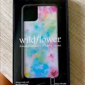 NWT Wildflower Tie Dye iPhone 11 Pro Max Case